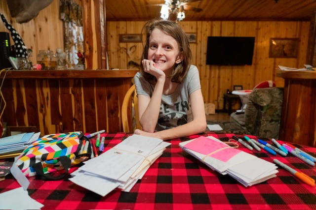 Kindness campaigner Alison writes and sends 4,000 letters and cards