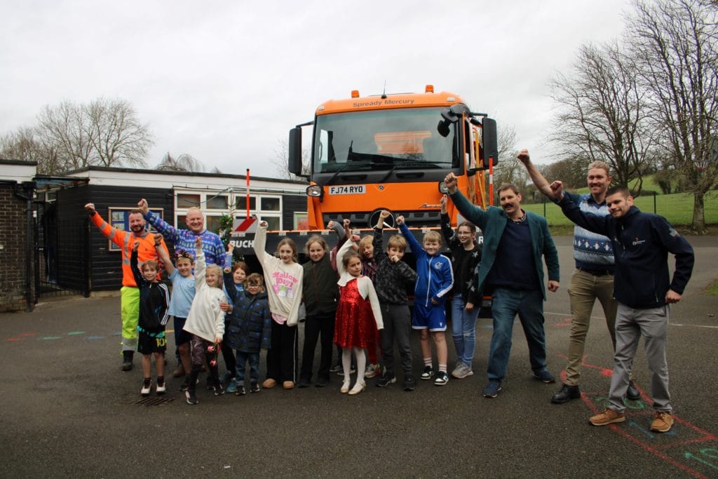 The snow must go on: pupils roll out the red carpet for Spready Mercury