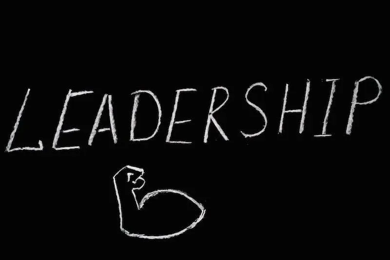 Looking for lessons in brilliant leadership? Just tune into ‘ol big ead’