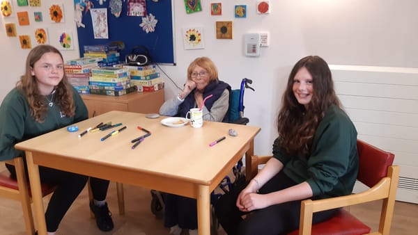 Students visit local day care centre to celebrate Dementia Action Week!