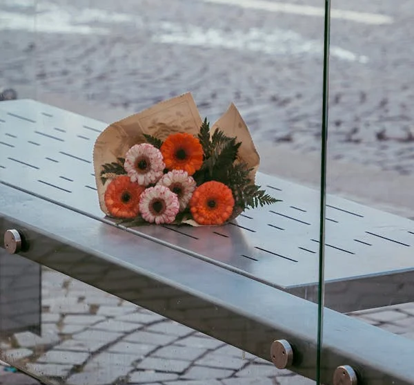 Say it with flowers - kindness and community spirit boosted as flowers left to beat loneliness