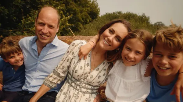 'Out of darkness, can come light': Kate’s encouraging words to others as she completes cancer treatment