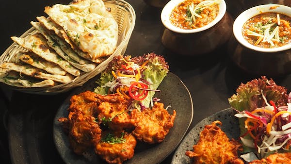 Millions of Britons Celebrate the Best Indian Cuisine: British Indian Good Food Guide to Reveal Top 100 Best Indian Restaurants Across the UK