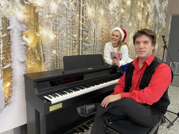 Bristol Airport Strikes a Chord: Public Piano Brings Festive Cheer and Charity Donations This Christmas