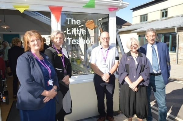 Community builds brand-new café at popular hospital