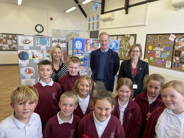 Students impress MP with outstanding art bound for House of Commons