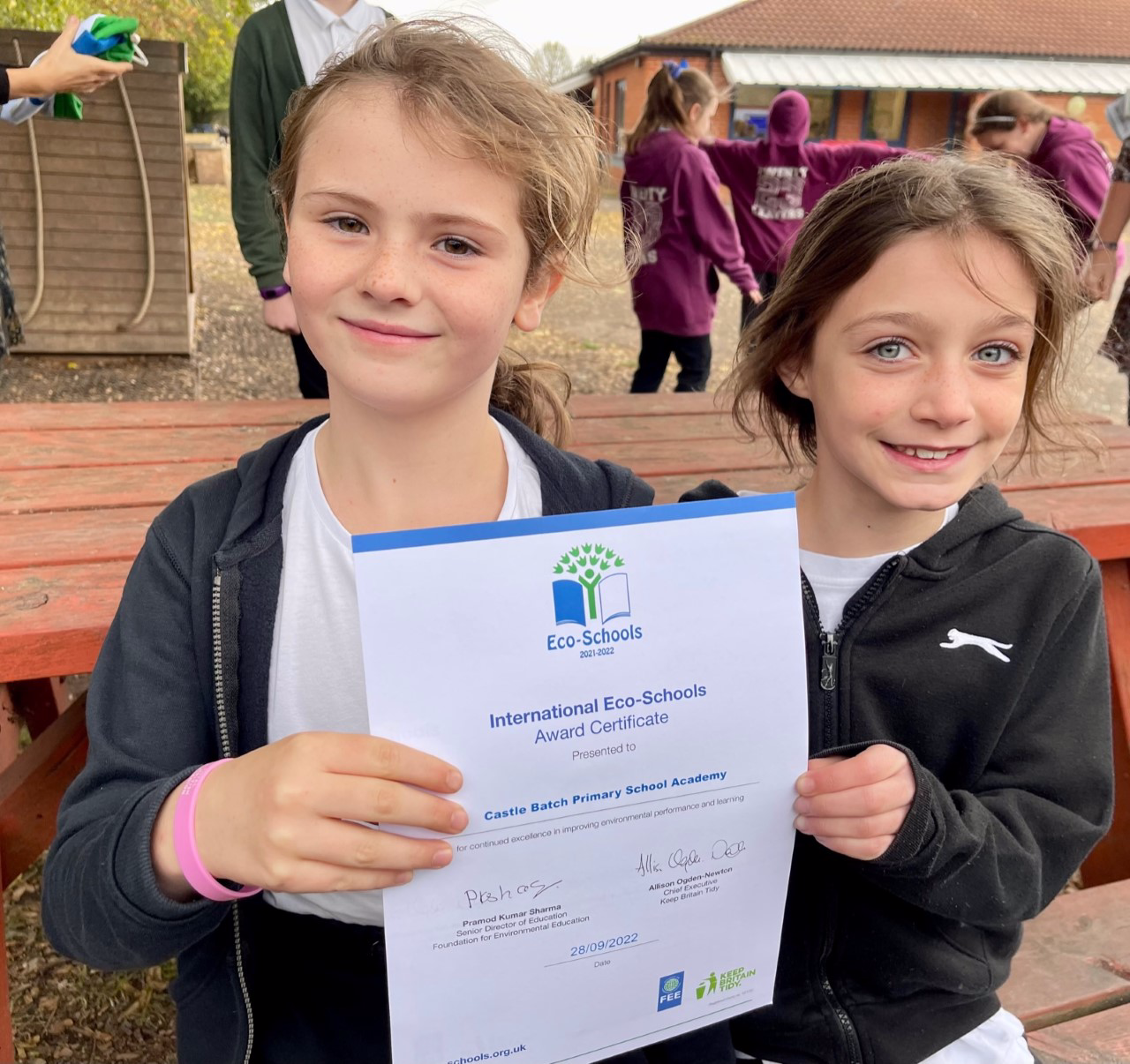 Super pupils win international green eco-flag award