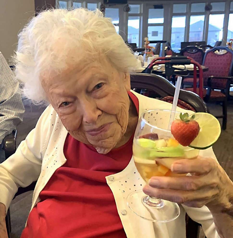Meet the world’s oldest fitness instructor - Jean, a sprightly 102! (By Jill Dando News)